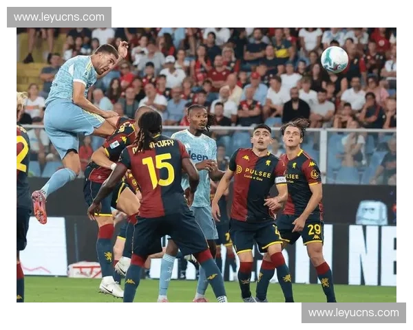 解析热那亚3-5-2防守漏洞:那不勒斯快速传导破解 解析热那亚3-5-2防守漏洞:那不勒斯快速传导破解